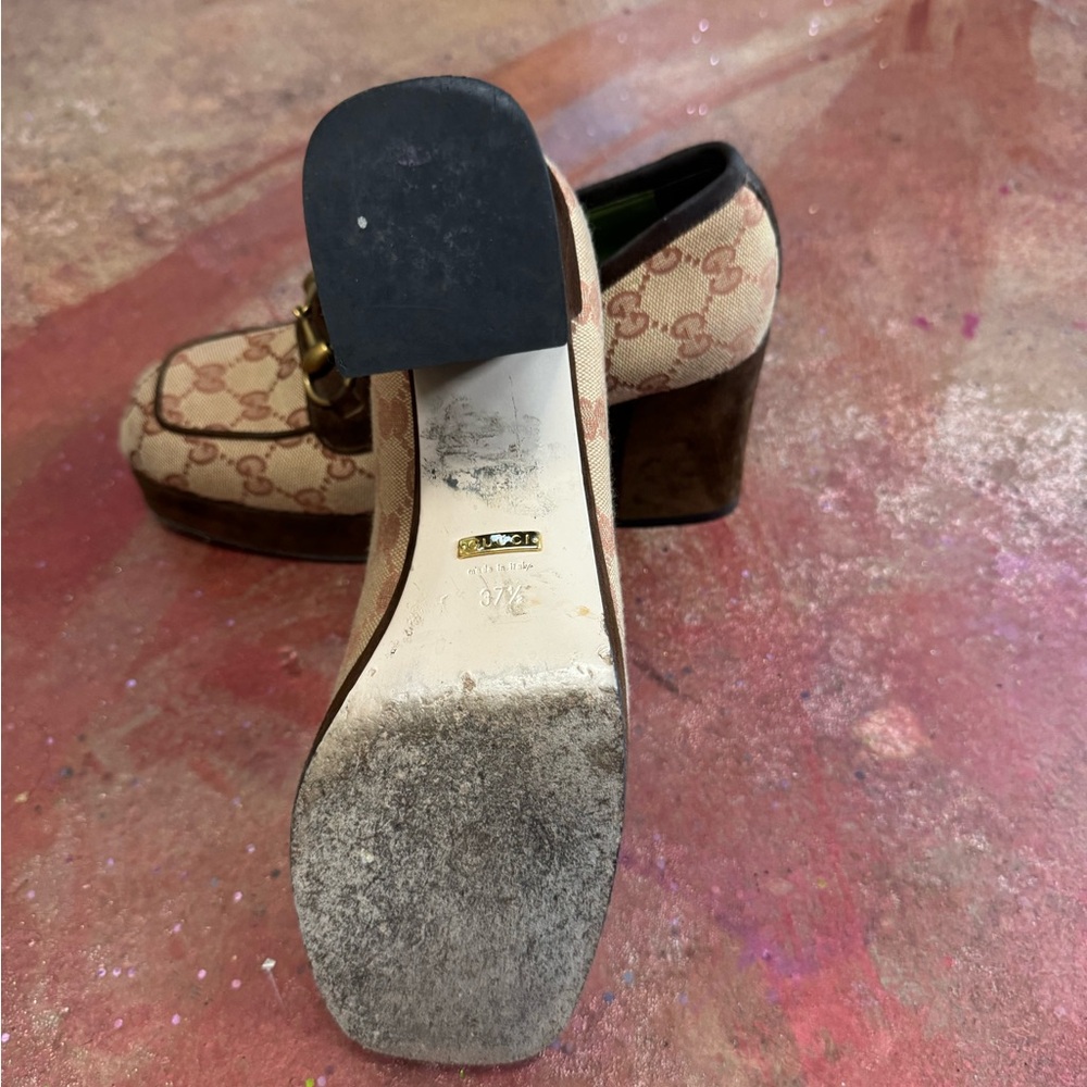 Gucci Women's Brown and Tan Heels - Picture 9 of 9
